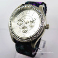Legierungs-Diamant-Kasten-Uhr-Nylonband-preiswerte Art- und Weisequarz-Uhr (HL-CD020)